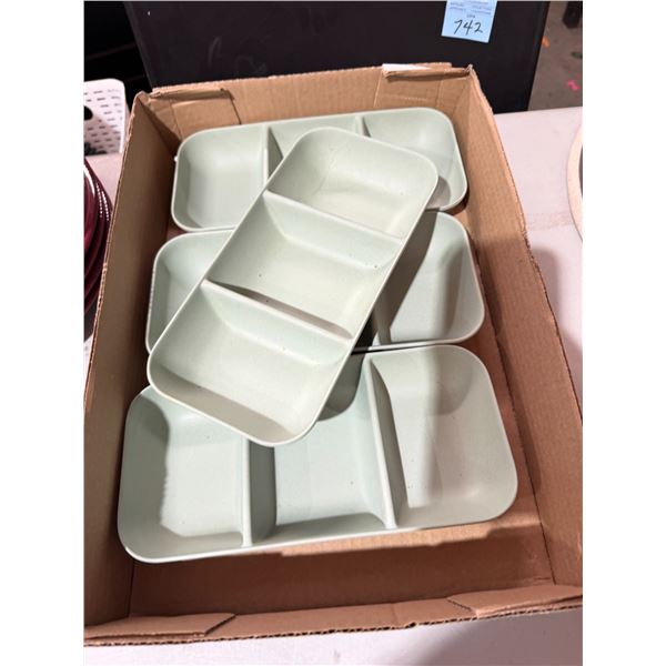 Divided serving dishes