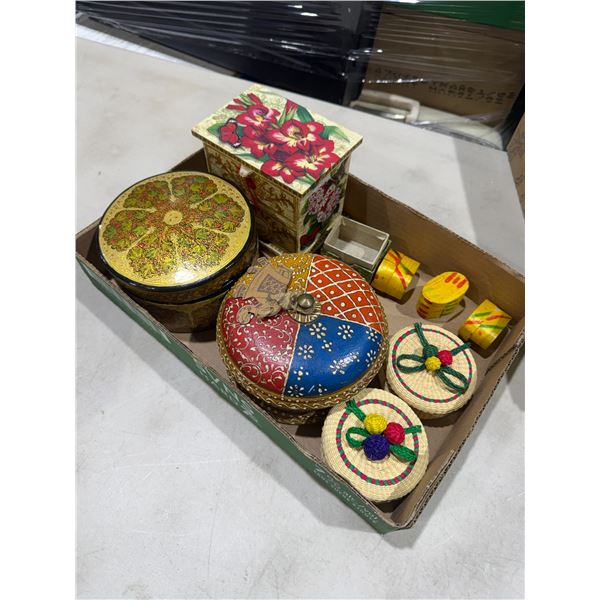 New trinket and dresser jars