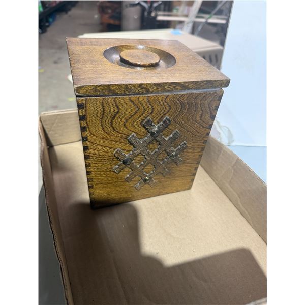 Vintage ice bucket made in Japan