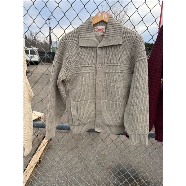 CALDWELL medium wool sweater