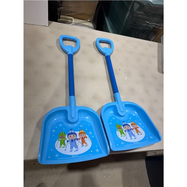 Kids shovels