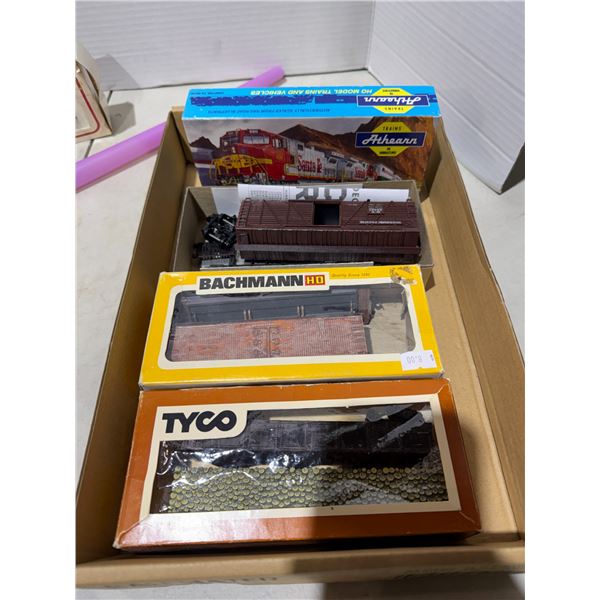 BACHMANN  HONTYCO and other trains