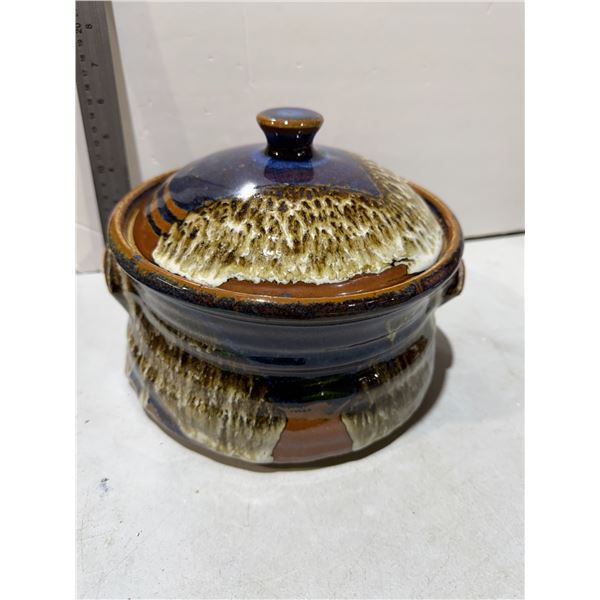 Limited pottery dish