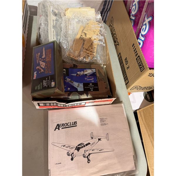 Modeling kits and accessories