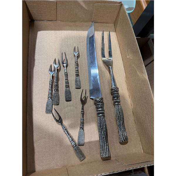 Appetizer forks and carving knife and fork