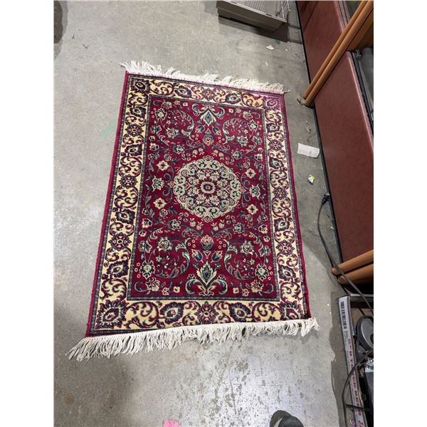 SHIRVAN carpet made Belgium 41" x 27 inches