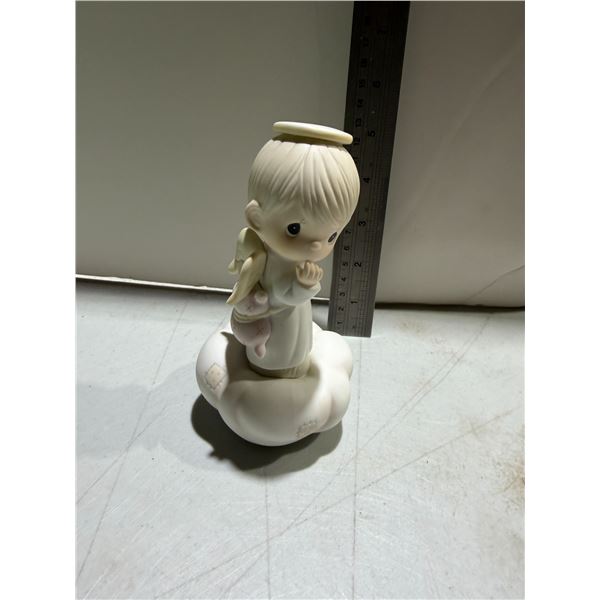 Precious moments, you can fly