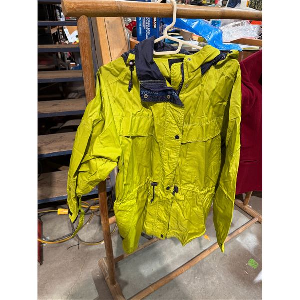 Easy wear coat size large