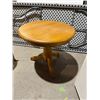 Image 1 : Pedistal side table measures 24" x 22"