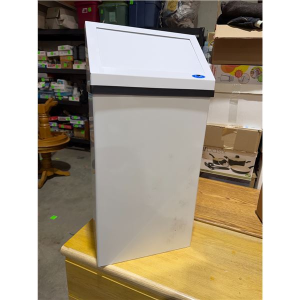 NIB frost garbage can can also hang on wall