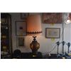 Image 1 : VINTAGE HOLLYWOOD REGENCY STYLE AMBER GLASS & CAST METAL TABLE LAMP W/OFF WHITE SHADE