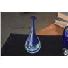 Image 3 : HAND BLOWN ART GLASS VASE, COBALT VASE & SMALL CUPS (4 PCS)