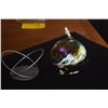 Image 8 : ART GLASS OIL LAMP ON STAND, VINTAGE BLUE IRIDESCENT CARNIVAL GLASS FOOTED BOWL "HARVEST GRAPE PATTE