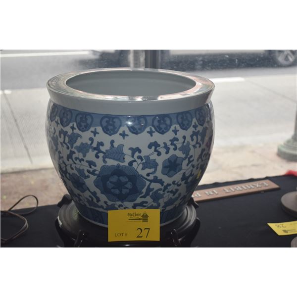 BLUE & WHITE PORCELAIN FISHBOWL/PLANTER (14 1/2") (DOES NOT INCLUDE STAND)