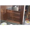 Image 5 : CHINOISERIE STYLE LACQUERED BAR CABINET