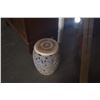 Image 2 : BLUE & WHITE CERAMIC GARDEN STOOL