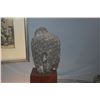 Image 3 : 16" STONE BUDDHA HEAD ON WOOD STAND