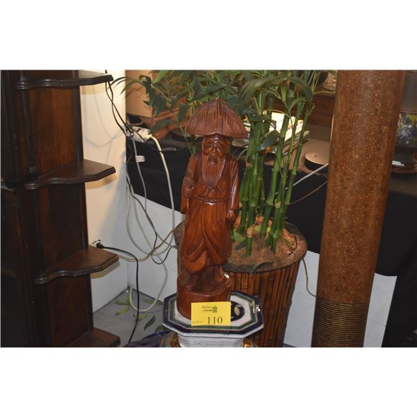 CARVED WOOD WISEMAN STATUE