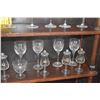 Image 5 : ROYAL DOULTON STEMMED WINE GLASSES & WHISKY TASTING GLASSES W/LIDS (21 PCS)