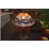 Image 2 : TIFFANY STYLE DRAGONFLY STAINED GLASS TABLE LAMP