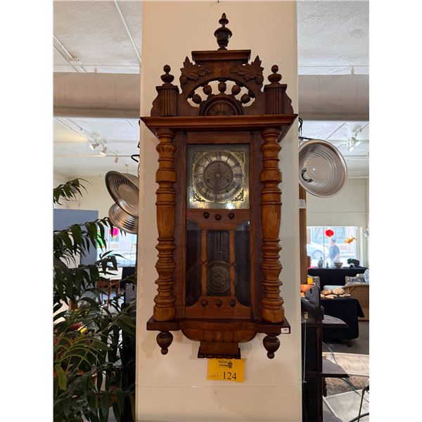 ANTIQUE WALL CLOCK