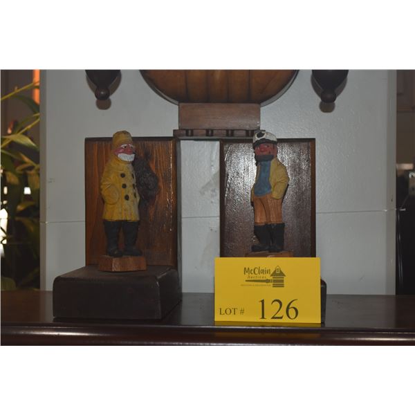 VINTAGE CARVED WOODEN SEA CAPTAIN BOOKENDS (2 PCS)
