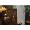 Image 3 : WOOD & GLASS CURIO DISPLAY CABINET (30" X 11" X 29")