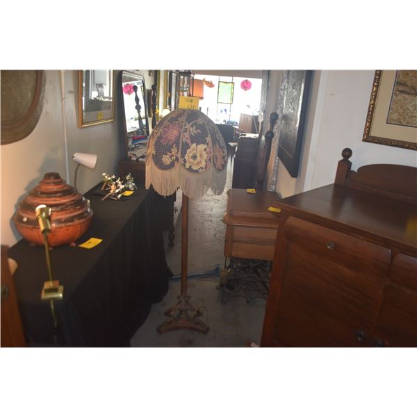 ANTIQUE ART NOUVEAU STYLE FLOOR LAMP W/FRINGED FABRIC LAMP SHADE