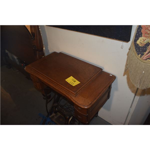 VINTAGE KENMORE TREADLE SEWING MACHINE W/CABINET