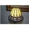 Image 2 : TIFFANY STYLE STAINED GLASS LAMP SHADE, LEAD CONSTRUCTION (7 3/4")  (ONLY SHADE)