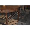 Image 4 : CUSTOM MADE TABLE THAT EXTENDS TO 3 SIZES
