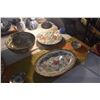 Image 2 : COLLECTION OF CHINESE FAMILLE ROSE PLATES, BOWLS, CUPS & SAUCERS & PLATTER (DOES NOT INCLUDE STAND)