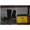 Image 1 : MIXED LOT: COVERED BOX, MISC. TOOLS & TRIBAL CARVED BUFFALO HORN & SHAMAN'S HERB POT (5 PCS)