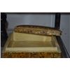 Image 4 : MIXED LOT: COVERED BOX, MISC. TOOLS & TRIBAL CARVED BUFFALO HORN & SHAMAN'S HERB POT (5 PCS)