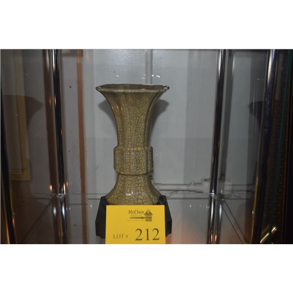 CHINESE PORCELAIN VASE W/CRACKLE GLAZE (8 3/4") (DOES NOT INCLUDE STAND)