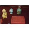Image 2 : MIXED LOT: MINIATURE VASES, COVERED JARS, CLOISONNE, LACQUER BOXES & FIGURES (13 PCS)