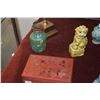 Image 3 : MIXED LOT: MINIATURE VASES, COVERED JARS, CLOISONNE, LACQUER BOXES & FIGURES (13 PCS)