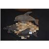 Image 2 : CARVED WOOD DOLPHINS & TURTLE (3 PCS)