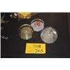 Image 1 : COLLECTION OF PAPERWEIGHTS (3 PCS)