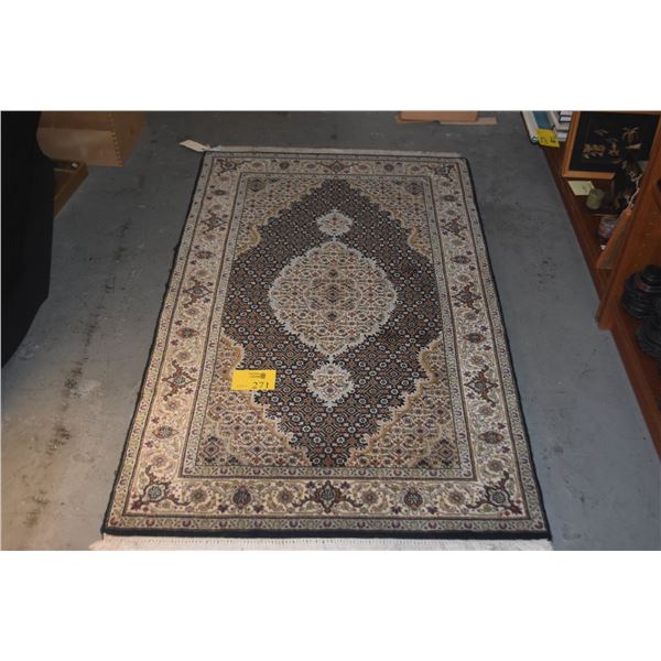 TABRIZ STYLE AREA RUG (37" X 60")