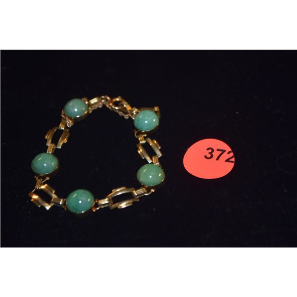14K JADE BRACELET (11.5 GTW)
