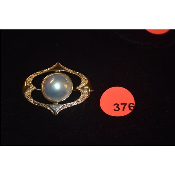 14K MABE PEARL BROOCH/PENDANT (9.8 GTW)