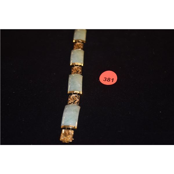 14K JADE BRACELET (22.7 GTW)