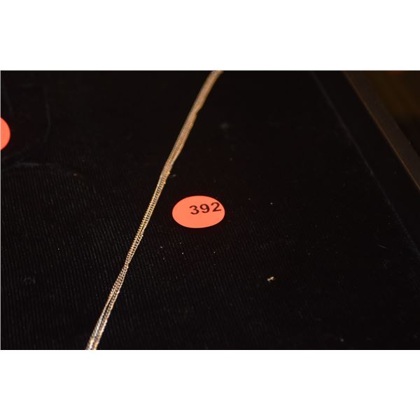 14K WG CHAIN NECKLACE (2.7 G)