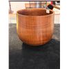 Image 2 : HAWAIIAN KOA WOOD BOWL; SIGNED SEPP KOCH, HONOLULU (6" X 5 3/4") (DOES NOT INCLUDE STAND)