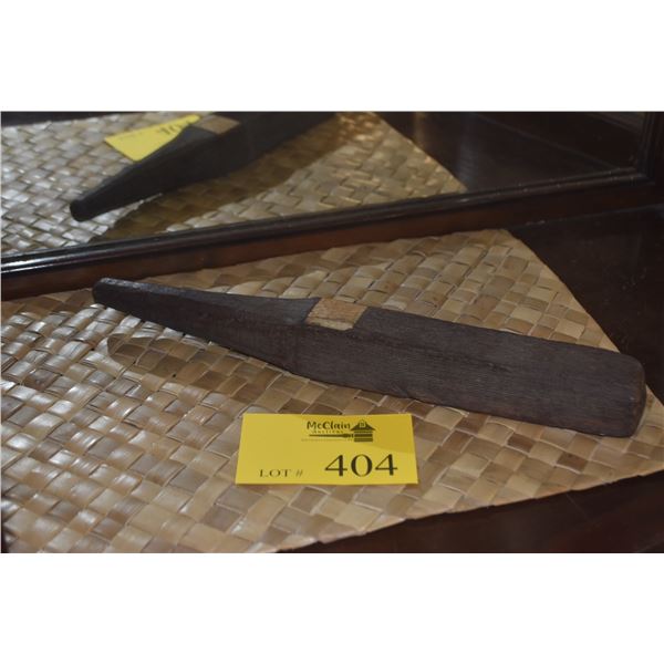19TH C. HAWAIIAN KAPA BARK CLOTH BEATER