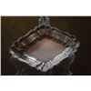 Image 3 : MIXED LOT: STERLING DISH (180 G) & CRYSTAL VASE (2 PCS) (DOES NOT INCLUDE STAND)