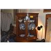 Image 2 : MAHOGANY CORNER CHINA CABINET W/2 DOORS & 1 DRAWER