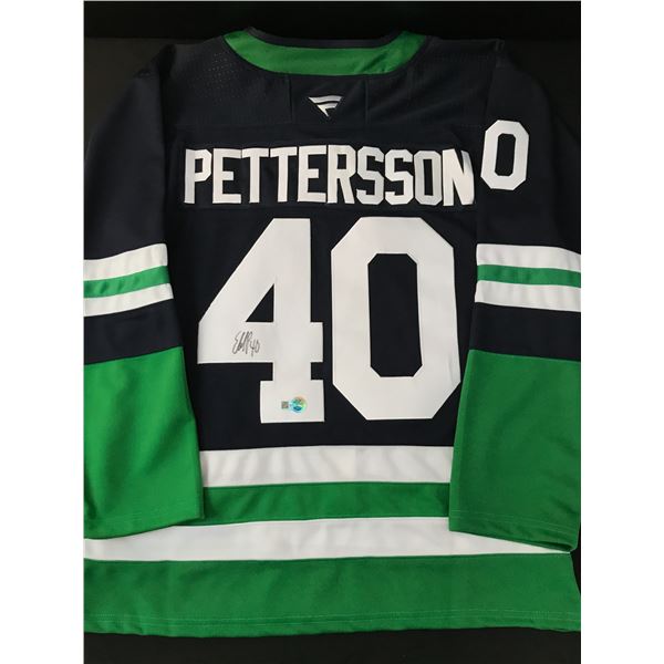 ELIAS PETTERSSON SIGNED VANCOUVER CANUCKS CUSTOM  HOCKEY JERSEY - WWOC COA