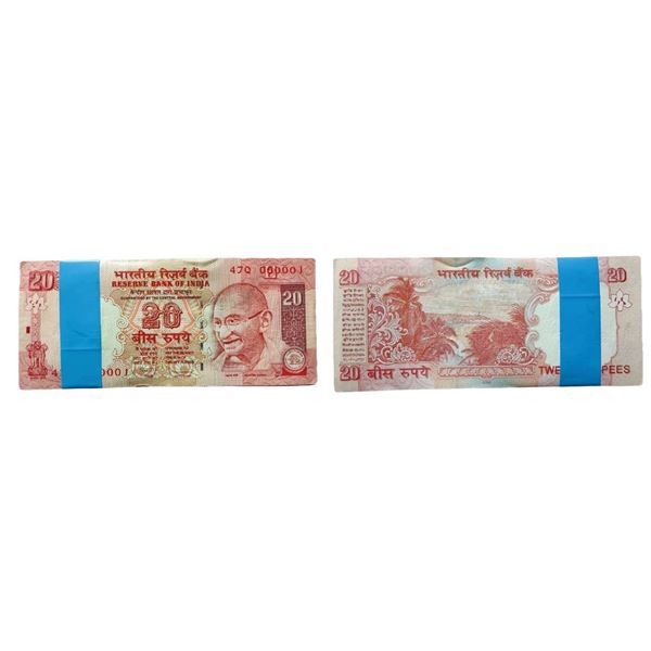 Rupees 20 bundle 2009, signed D. subbarao, the bundle starts with a fancy number 000001 and ends wit